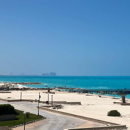 Beachfront Chalet In Green Beach, North Coast Villa El Alamein Exterior foto