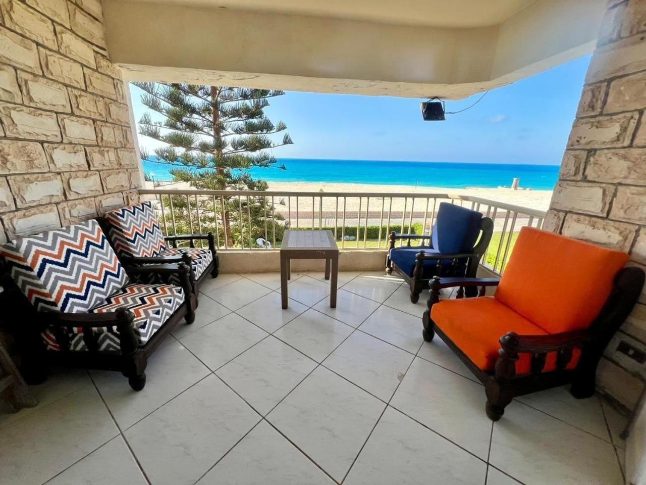 Beachfront Chalet In Green Beach, North Coast Villa El Alamein Exterior foto