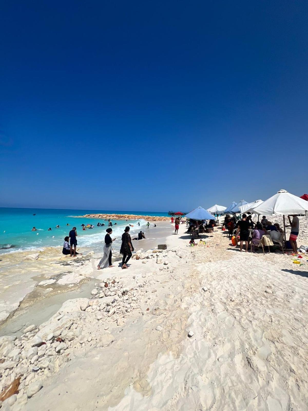 Beachfront Chalet In Green Beach, North Coast Villa El Alamein Exterior foto
